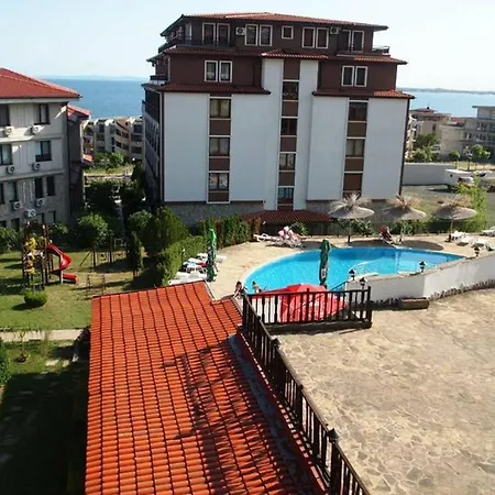 Cosy Flat 2 Bedroom Flat At Apartamento Sveti Vlas