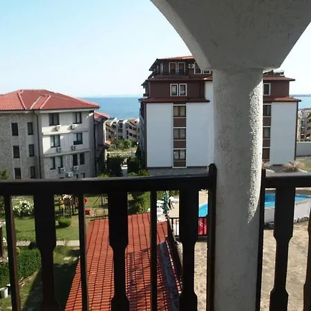 Cosy Flat 2 Bedroom Flat At Apartment Sweti Wlas